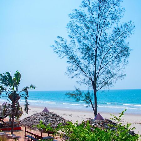 Ampazony Oasis Lodge Mahajanga Εξωτερικό φωτογραφία