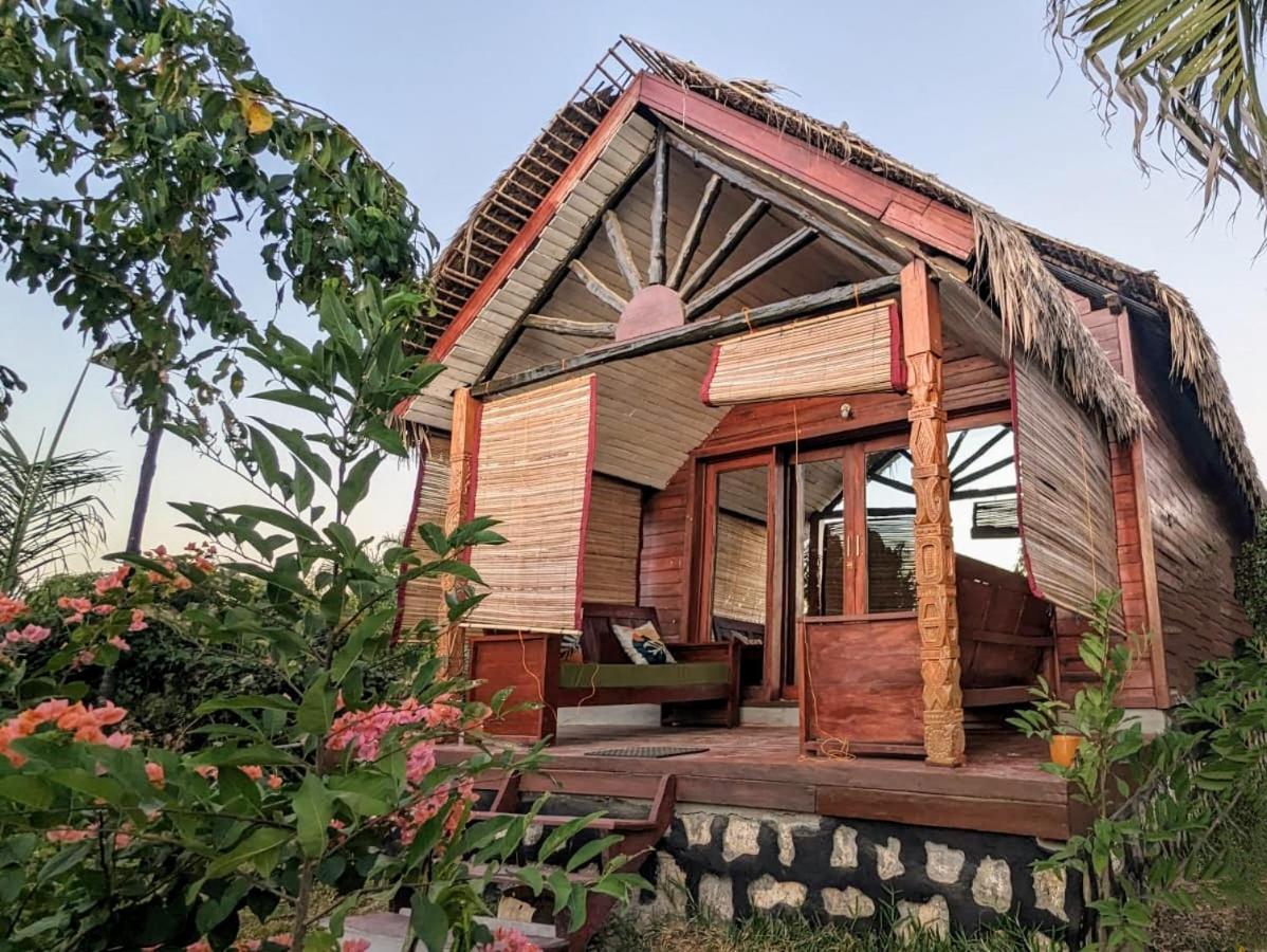 Ampazony Oasis Lodge Mahajanga Εξωτερικό φωτογραφία