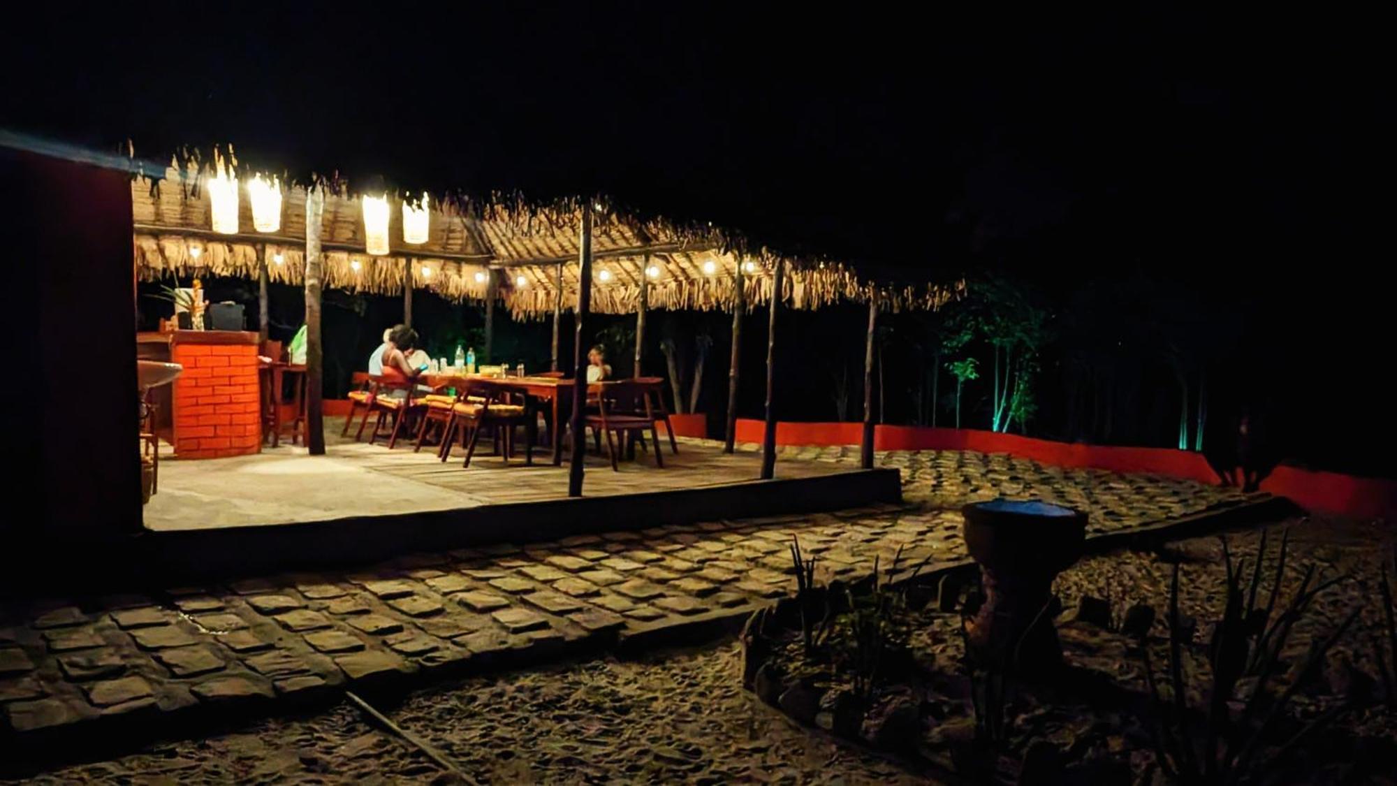 Ampazony Oasis Lodge Mahajanga Εξωτερικό φωτογραφία